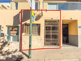 Local Comercial a Carrer ca'n vich 14. Local con licencia de bar.