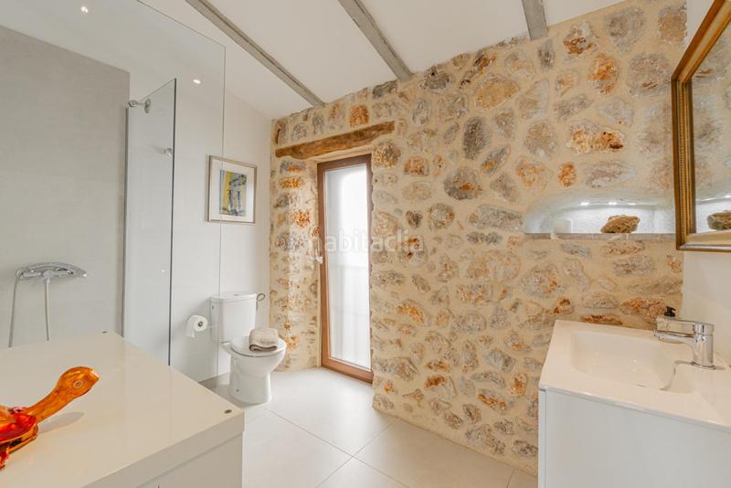 Foto 9f50e05a-23a3-4a15-976a-cf81adce9bd5. Casa amb calefacció aparcament piscina a Selva