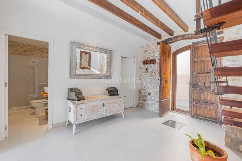 Foto b1d12747-5eb7-4fb5-a8ab-133aeecdd94c. Casa amb calefacció aparcament piscina a Selva