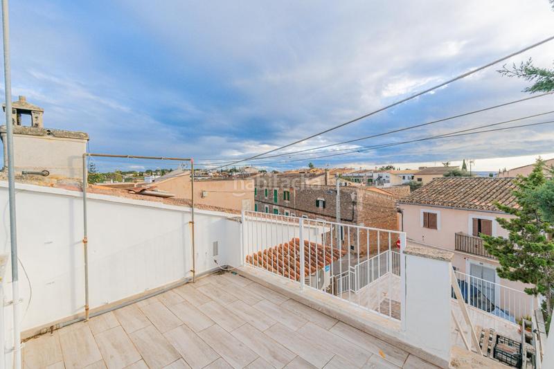 Foto c3cc02b8-f3c4-4f41-a9b4-0b91893bd450. Doppelhaus in carrer marti rubi -secretari 59 in Sa Cabaneta Marratxí