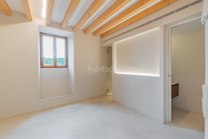 Foto f2c8d5d6-d253-40b2-ba36-e01471dcc659. Casa adossada amb calefacció piscina a Mancor de la Vall