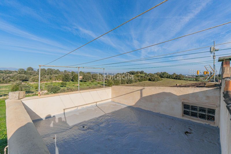 Foto 57e95695-5da9-4248-85db-1c378422c42a. Masia amb aparcament a Sineu