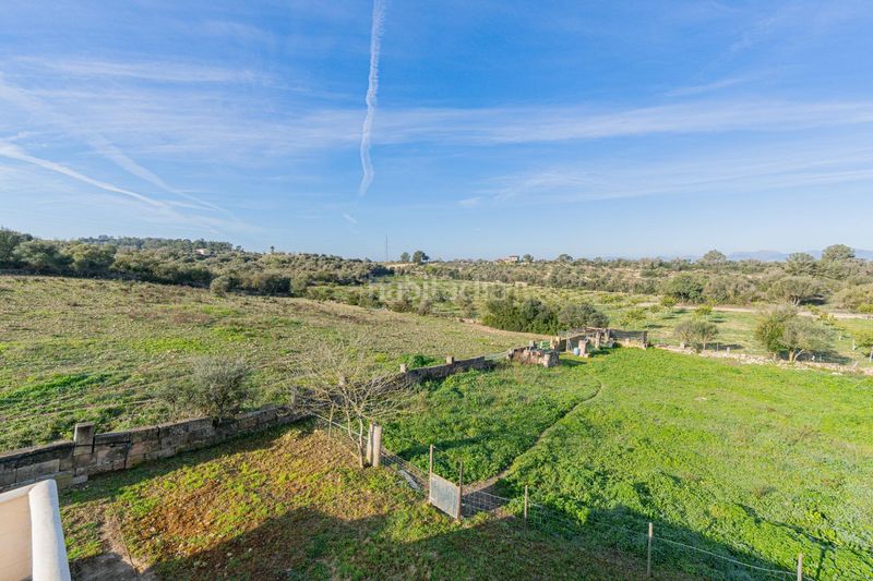 Foto 6f7e341a-994e-4e36-a17d-9ae703e45c4d. Masia amb aparcament a Sineu