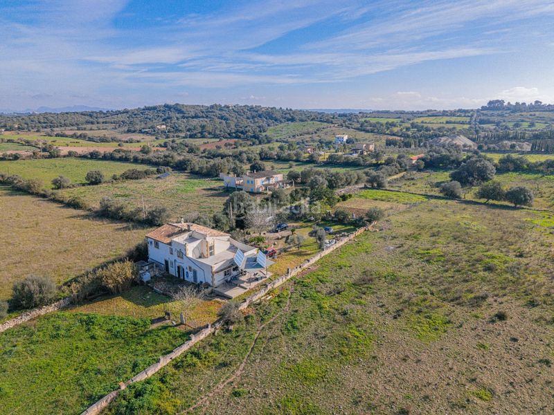 Foto d19638ab-a092-46d0-b2fb-96ac8cd71ae8. Masia amb aparcament a Sineu