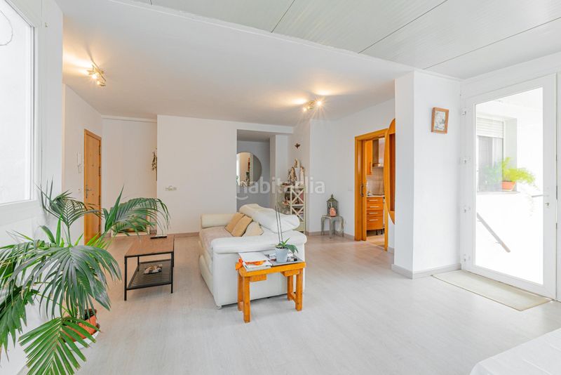 Foto 7f2fbf31-9944-4b46-a6ba-b85e4e7bc130. Pis amb aparcament piscina a Son Ferrer Calvià