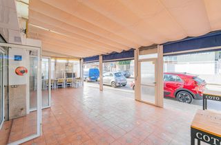 Local Comercial a Calle girfalc 24. Se vende bar en son ferrer, calvia.