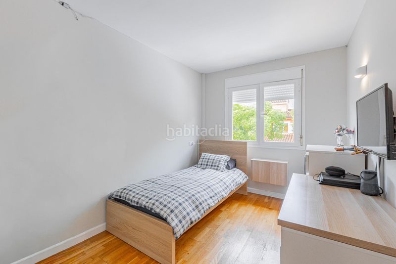 Foto bb8e540b-a18d-4265-b0e3-aeaa85b14572. Casa adossada amb aparcament piscina a Son Xigala Palma de Mallorca