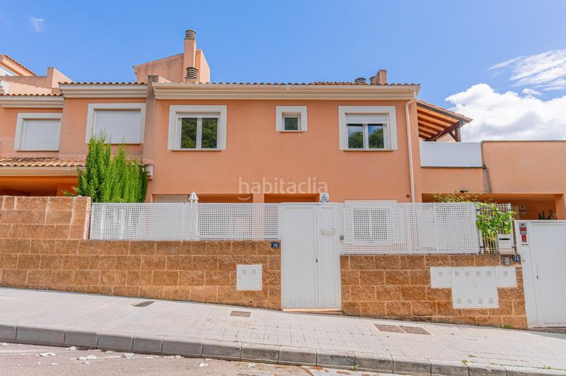 Foto eaafea7f-fef4-40d7-8171-6d3ad7b88249. Casa adossada amb aparcament piscina a Son Xigala Palma de Mallorca