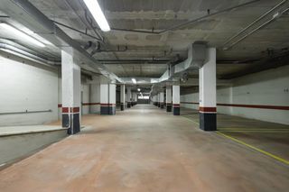 Miete Autoparkplatz in Son Espanyolet. Alquiler de plazas de aparcamiento  zona juaneda