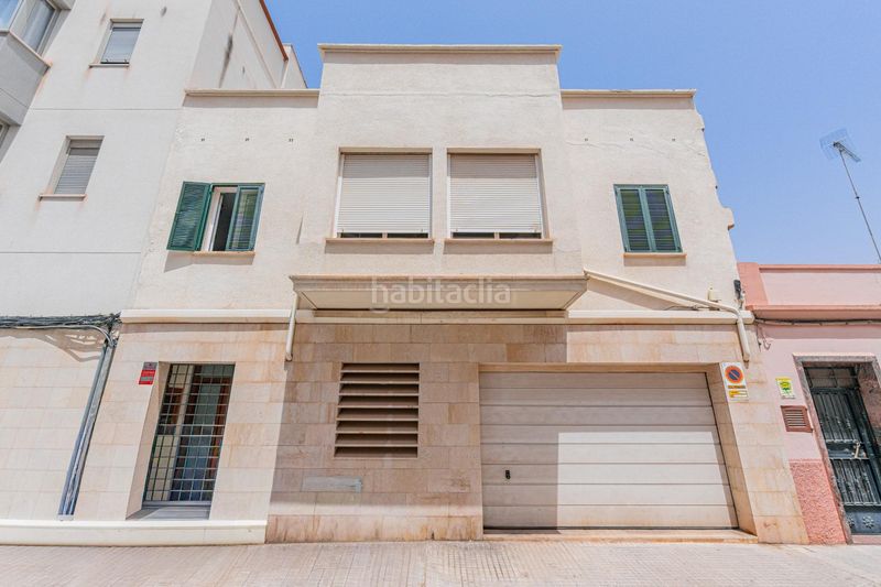 Foto 4b6ac08b-ff49-438a-9331-86dc8f3f2537. Casa adossada amb calefacció aparcament a Foners Palma de Mallorca