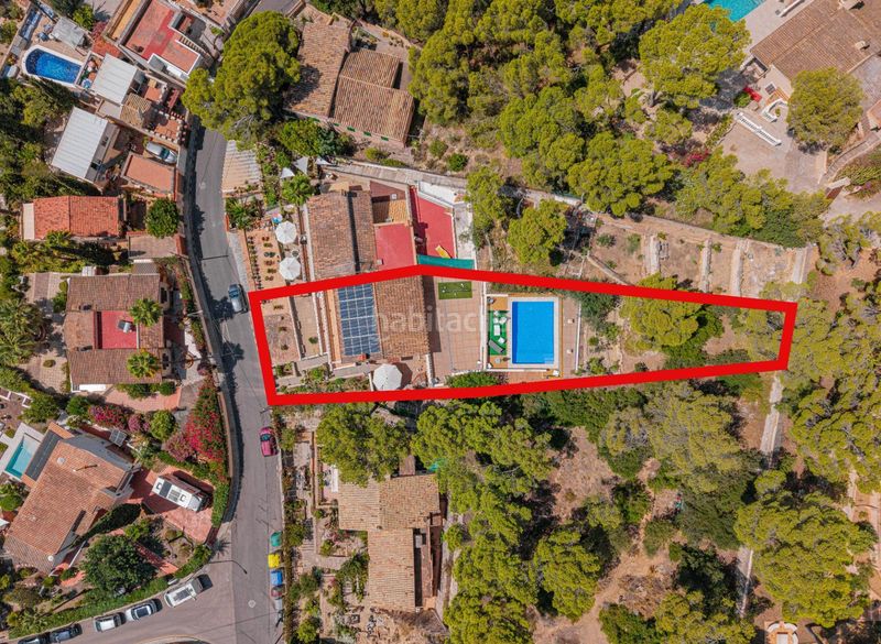 Foto 5c4cd93f-9c10-4626-a54a-b0dcba9f00ec. Casa aparellada a calle bosque 24 a Es Camp de Mar Andratx