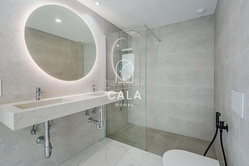 Foto c746e4ae-6633-4e88-af6f-b9136beb06ad. Casa amb aparcament piscina a Playa Fañabé Alto Adeje