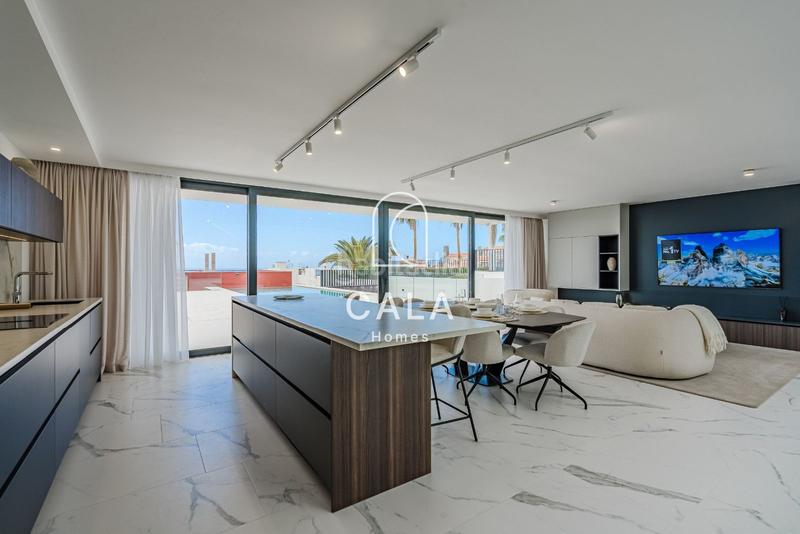 Foto fbe9f0bd-bddb-44e0-9558-7b0ecb2b6975. Casa amb aparcament piscina a Playa Fañabé Alto Adeje