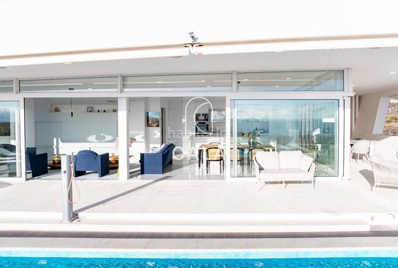 Foto 2f186108-1db7-4119-a98e-eb4b67266aab. Maison avec chauffage parking piscine dans La Caleta Adeje