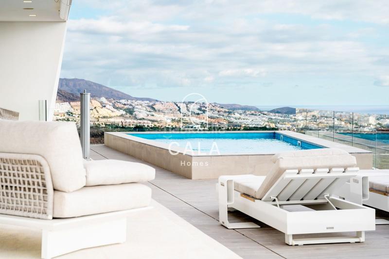 Foto 48c7d4d6-1247-4e26-bee3-be95d574764a. Maison avec chauffage parking piscine dans La Caleta Adeje