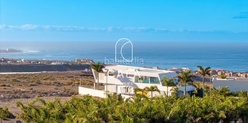 Foto 553c4d6f-ce08-4ba6-8bc0-1ccd69f2d270. Maison avec chauffage parking piscine dans La Caleta Adeje