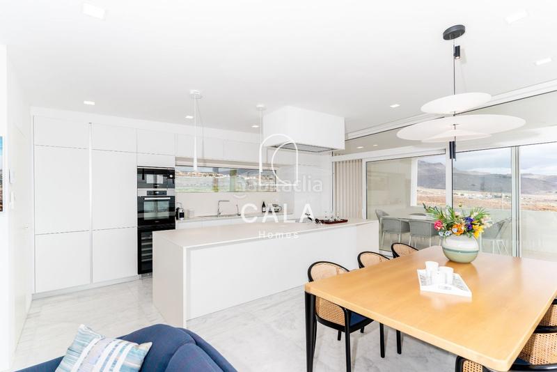 Foto b3c43bcf-cc74-401d-bb4f-4faa3e3988d2. Maison avec chauffage parking piscine dans La Caleta Adeje