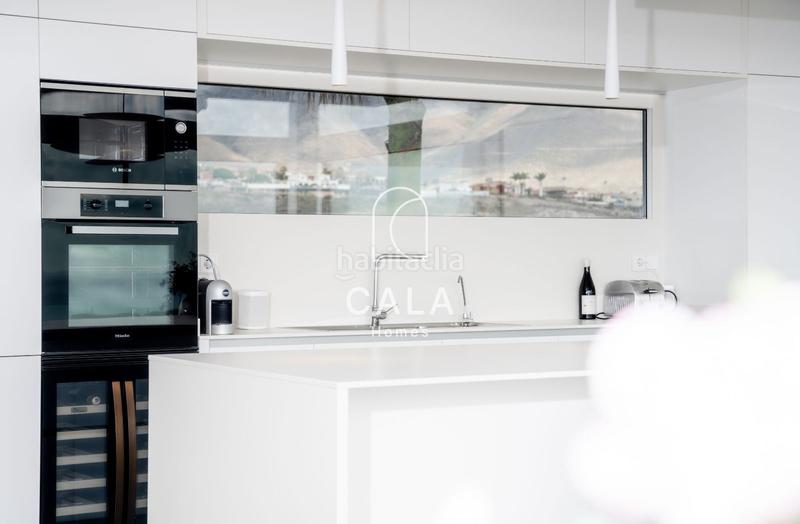 Foto eaf71595-8418-4e15-a4bf-3e0459346488. Maison avec chauffage parking piscine dans La Caleta Adeje