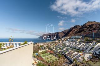 Attique  Petunia. Exclusivo ático dúplex con terraza de 127 m con vistas panorámic