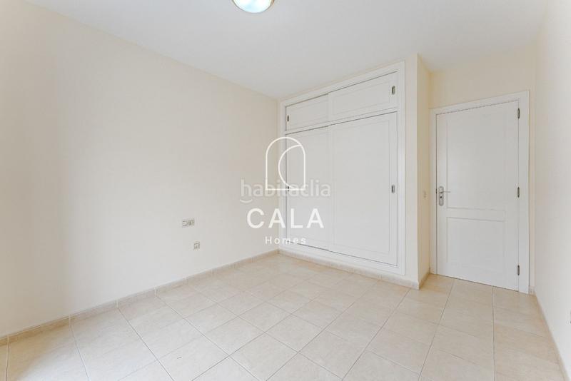 Foto 24f59082-8dd1-43b4-9770-f8fa7f64c79d. Casa adossada amb aparcament a Playa Fañabé Alto Adeje