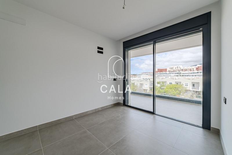 Foto 5d232563-4fd5-4d48-b163-b7032ade191e. Attico con riscaldamento parcheggio piscina in Playa Fañabé Alto Adeje