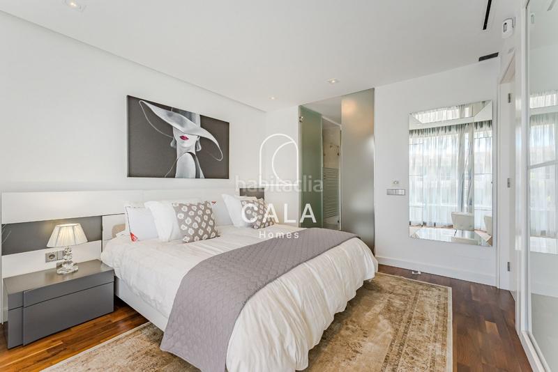 Foto 5f2274d3-20f7-4804-ba41-0b9df211643c. Àtic amb aparcament piscina a Palm - Mar Arona