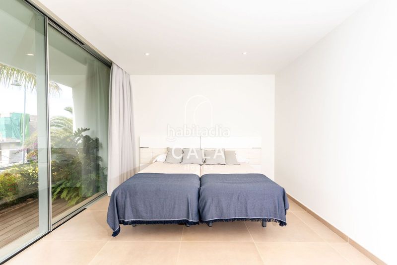 Foto 324a68db-3bed-4d2c-ad08-27b8f8ac45ab. Casa amb calefacció aparcament piscina a Abama Guía de Isora