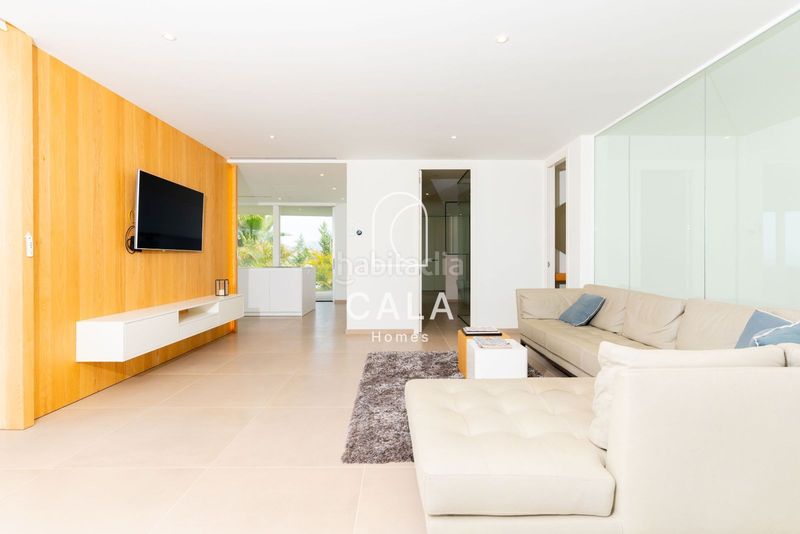 Foto 4375343b-8d3b-4d7a-9f5e-c6a813649558. Casa amb calefacció aparcament piscina a Abama Guía de Isora