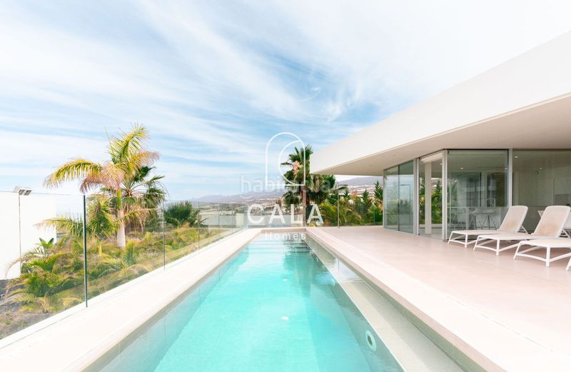 Foto 64c4d552-b4a8-4a88-9eff-fb8ce905c084. Casa amb calefacció aparcament piscina a Abama Guía de Isora