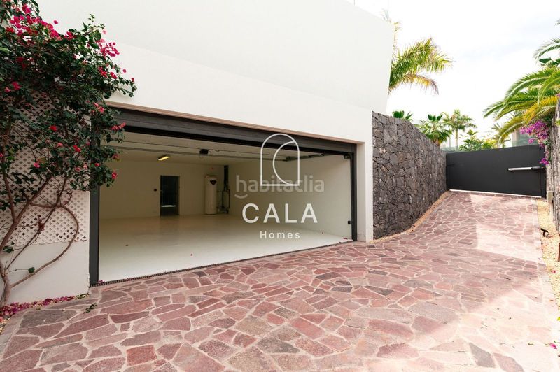 Foto a1862988-b3bb-472b-a70d-55f226376c1b. Casa amb calefacció aparcament piscina a Abama Guía de Isora