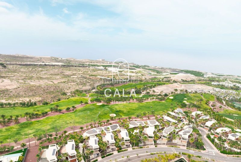 Foto ab809971-2c99-463d-a021-34a657d04f48. Casa amb calefacció aparcament piscina a Abama Guía de Isora