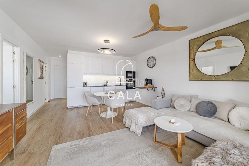 Foto 099d9957-532a-4d3d-9fce-a4ef5fbec681. Piso apartamento reformado con vistas al mar y jardín en costa en Adeje