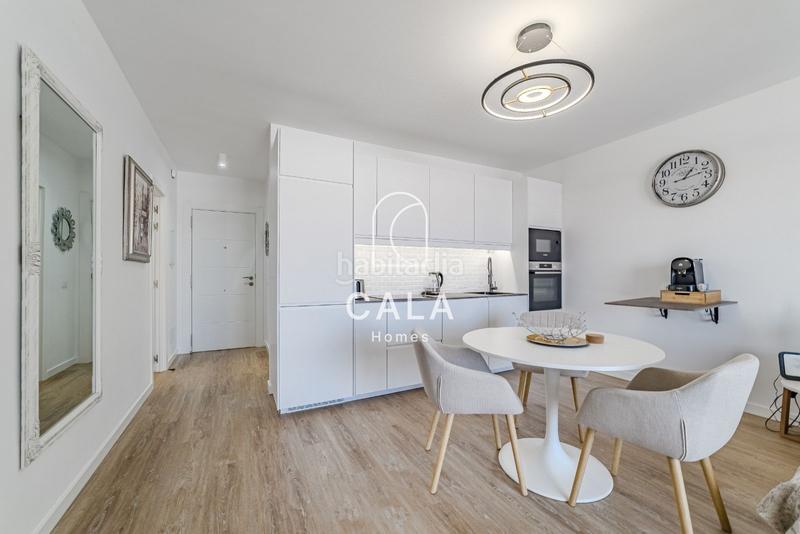 Foto 4e9d6aa4-721e-4e04-b578-3676a151b0e0. Piso apartamento reformado con vistas al mar y jardín en costa en Adeje