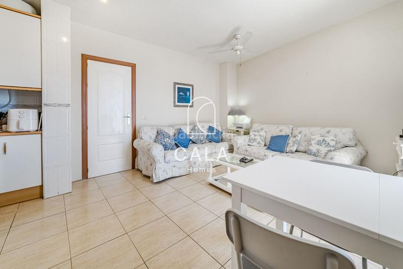 Foto 5d788f6d-a6f4-4115-8f79-a675fc5762c7. Ático vive el encanto de la costa apartamento con terraza en callao salvaje en Adeje