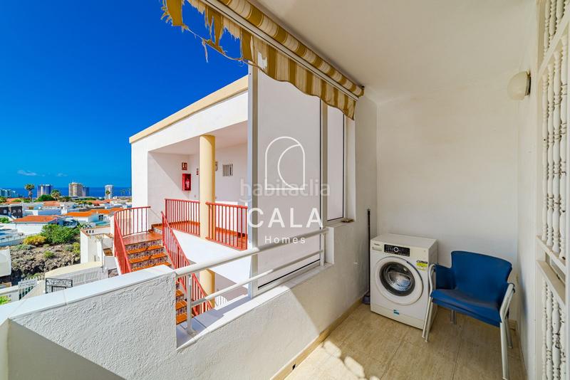 Foto f68c1dd7-76a4-4783-8579-8c362763ad06. Ático vive el encanto de la costa apartamento con terraza en callao salvaje en Adeje