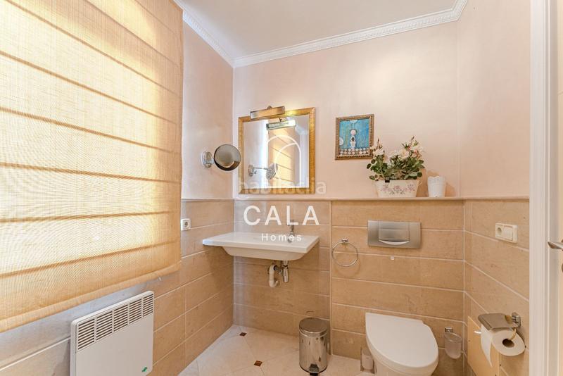 Foto 37c4a1e1-7e36-4b0d-a4f7-4106a127dffb. Xalet amb aparcament piscina a La Caleta Adeje