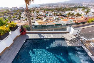 Casa  Europa. Villa de lujo con impresionantes vistas al mar en el corazón de