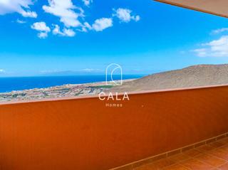 Penthouse  Aragon. Apartamento con vistas  al mar en costa adeje.