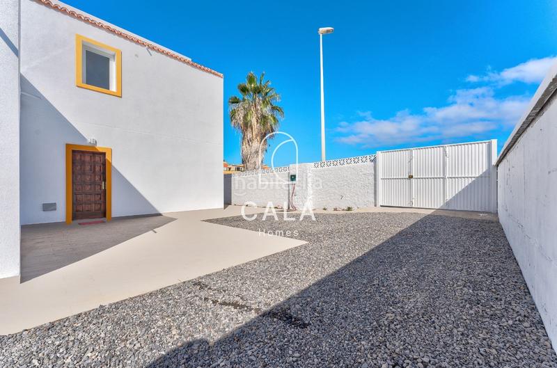 Foto 1cf10517-ef51-4e7a-9359-3161c37d0eb9. Casa  independiente en puerto santiago en Puerto de Santiago Santiago del Teide