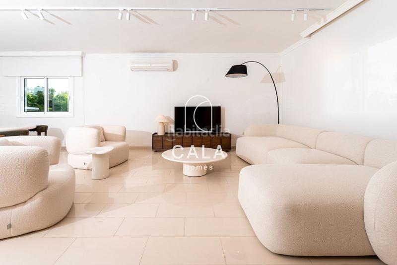 Foto 5313406e-f3a1-4878-8278-3b5d80e0ecf3. Chalet avec chauffage parking piscine dans La Caleta Adeje