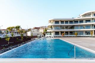 Pis  Beirut. Apartamento exclusivo en costa adeje con 2 dormitorios y 2 baños