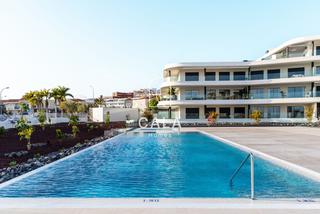 Pis  Beirut. Apartamento exclusivo en costa adeje con 2 dormitorios y 2 baños