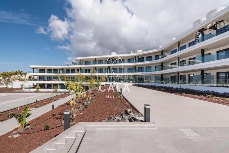 Foto c1e6dbdb-8c10-4309-afec-0570f1e5b439. Piso apartamento exclusivo en costa con 2 dormitorios y 2 baños. en Adeje