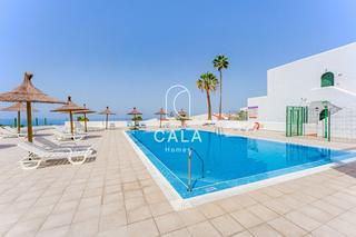 Appartement  Madrid. Apartamento con terraza y piscina en costa adeje