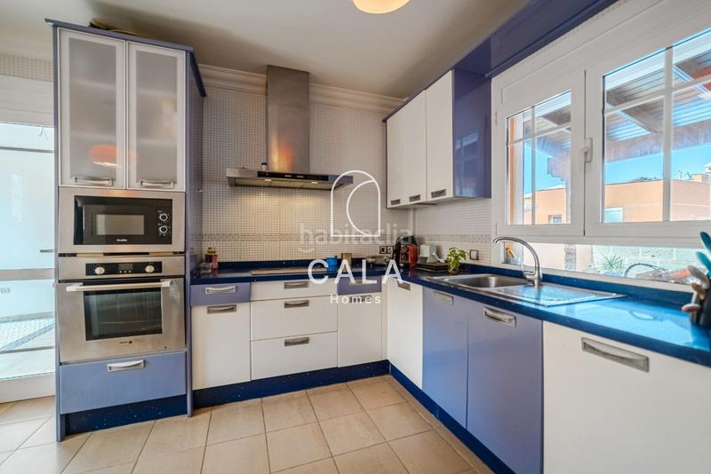 Foto 59fd9a09-ad7c-43ce-b92c-4f455a520f35. Chalet avec chauffage parking piscine dans La Caleta Adeje