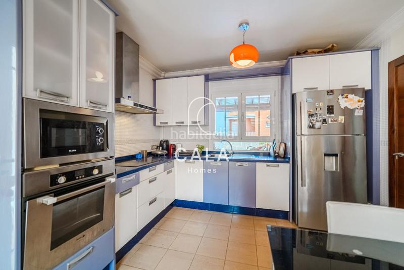 Foto 64c61b7c-5252-428b-803d-8a0bca366816. Chalet avec chauffage parking piscine dans La Caleta Adeje