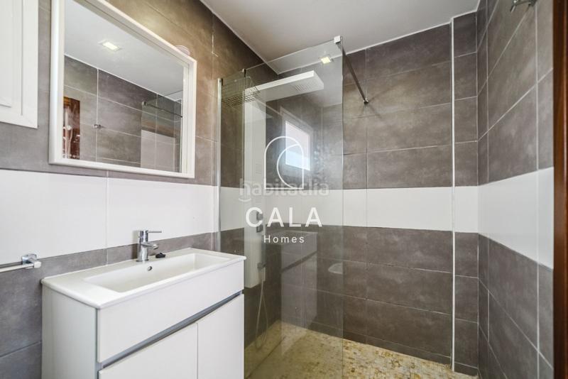 Foto c932cc37-67fc-42ee-b5f5-81b73ce55246. Chalet avec chauffage parking piscine dans La Caleta Adeje