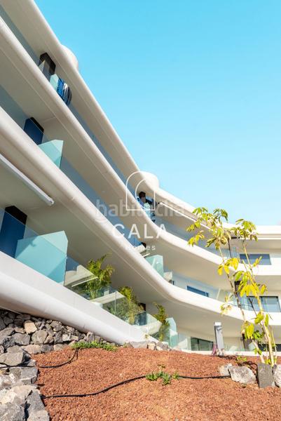 Foto dc1f9cee-7376-4198-bc84-cf27e26fbc6d. Piso entra en el paraíso espectacular apartamento en costa en Adeje