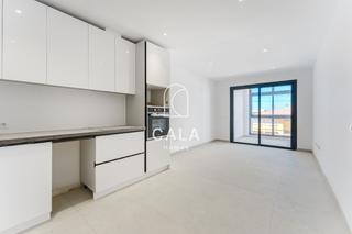 Pis  Mar de leva. Residencia exclusiva en playa san juan