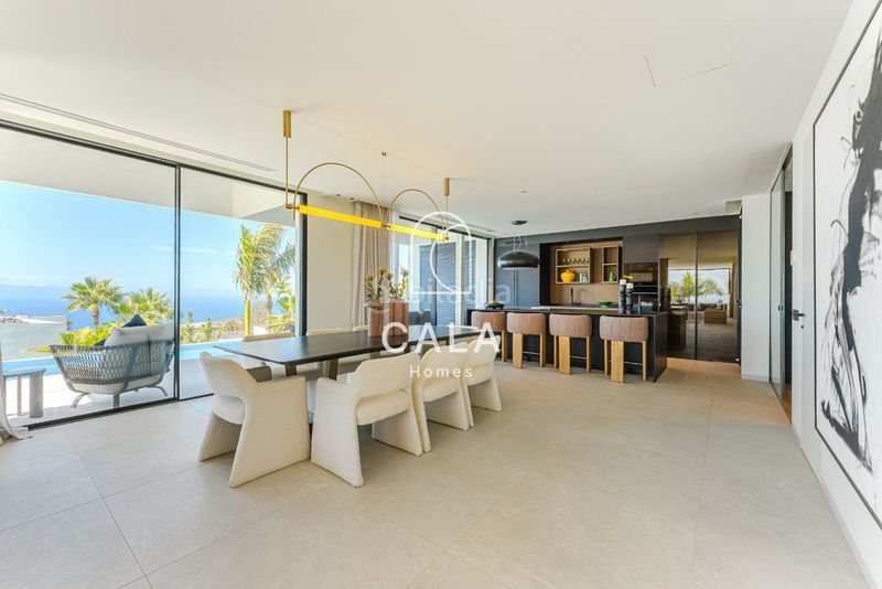 Foto f1a3e20c-e782-4c3e-a105-b10f624b8a09. Casa amb calefacció aparcament piscina a Abama Guía de Isora